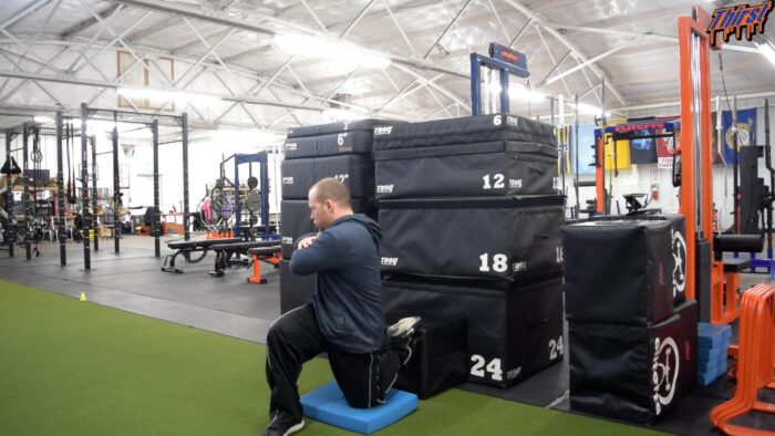 Couch Stretch Mobilization With IR ER