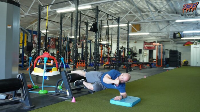 Cross Connect Copenhagen Plank Hold