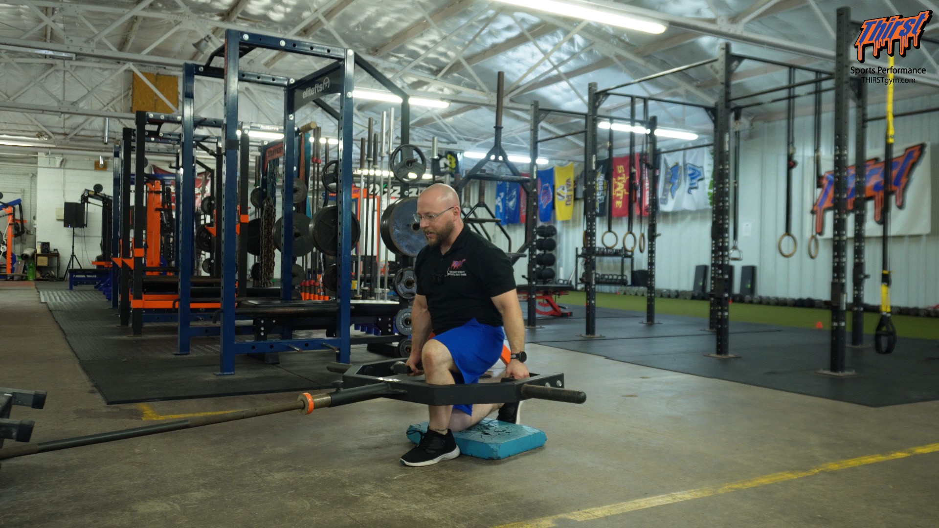 Pentagon Landmine Split Squat